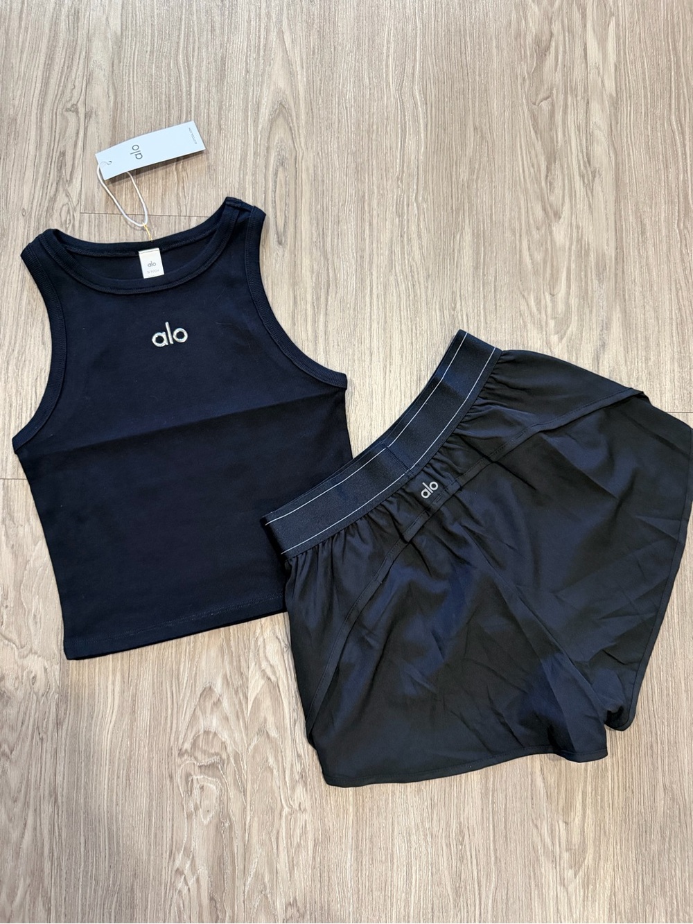 ALO Yoga  Women Black Tank Top and Shorts Set